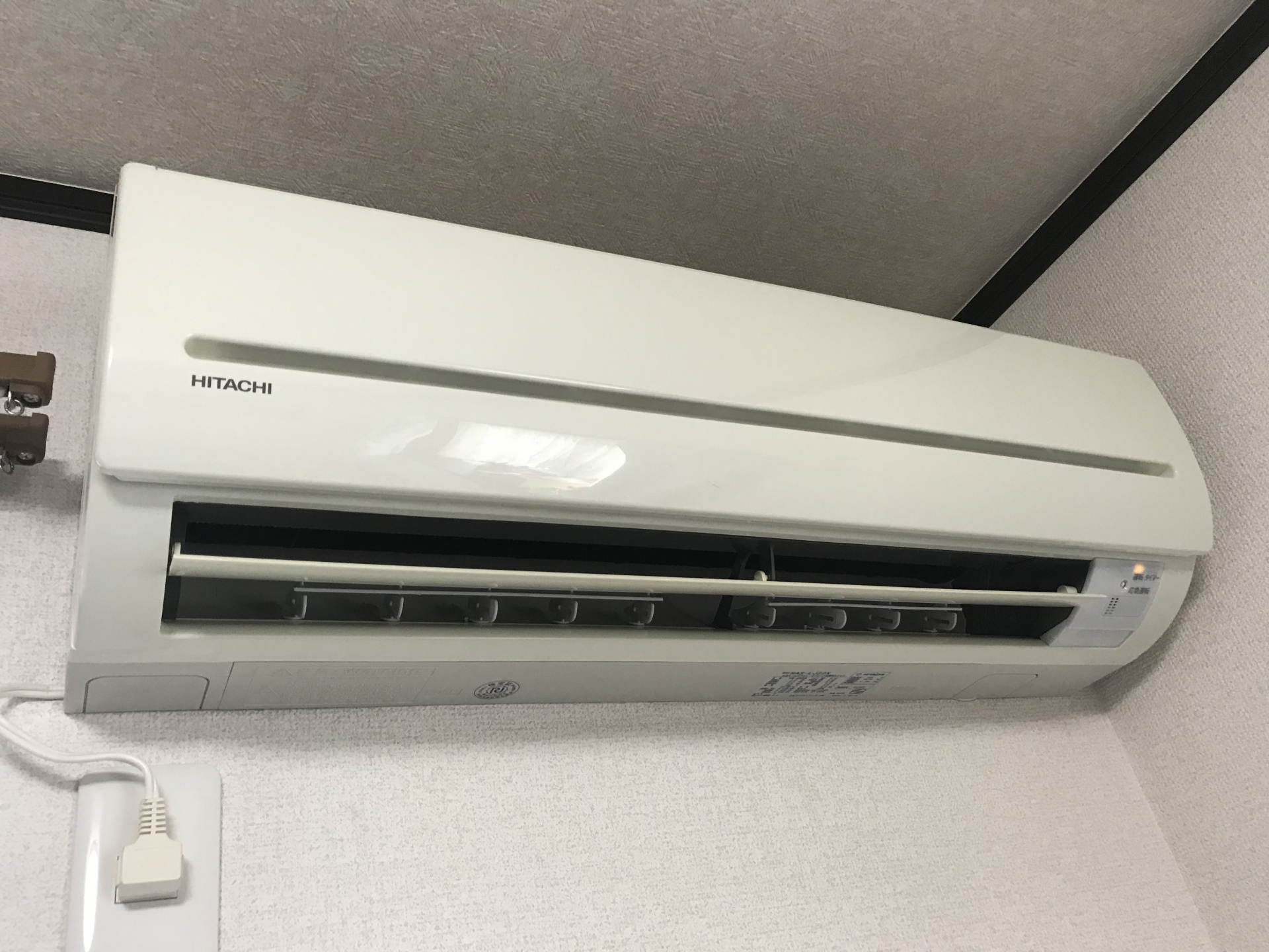こちらも同じ型番。設置場所がそれぞれ違います。